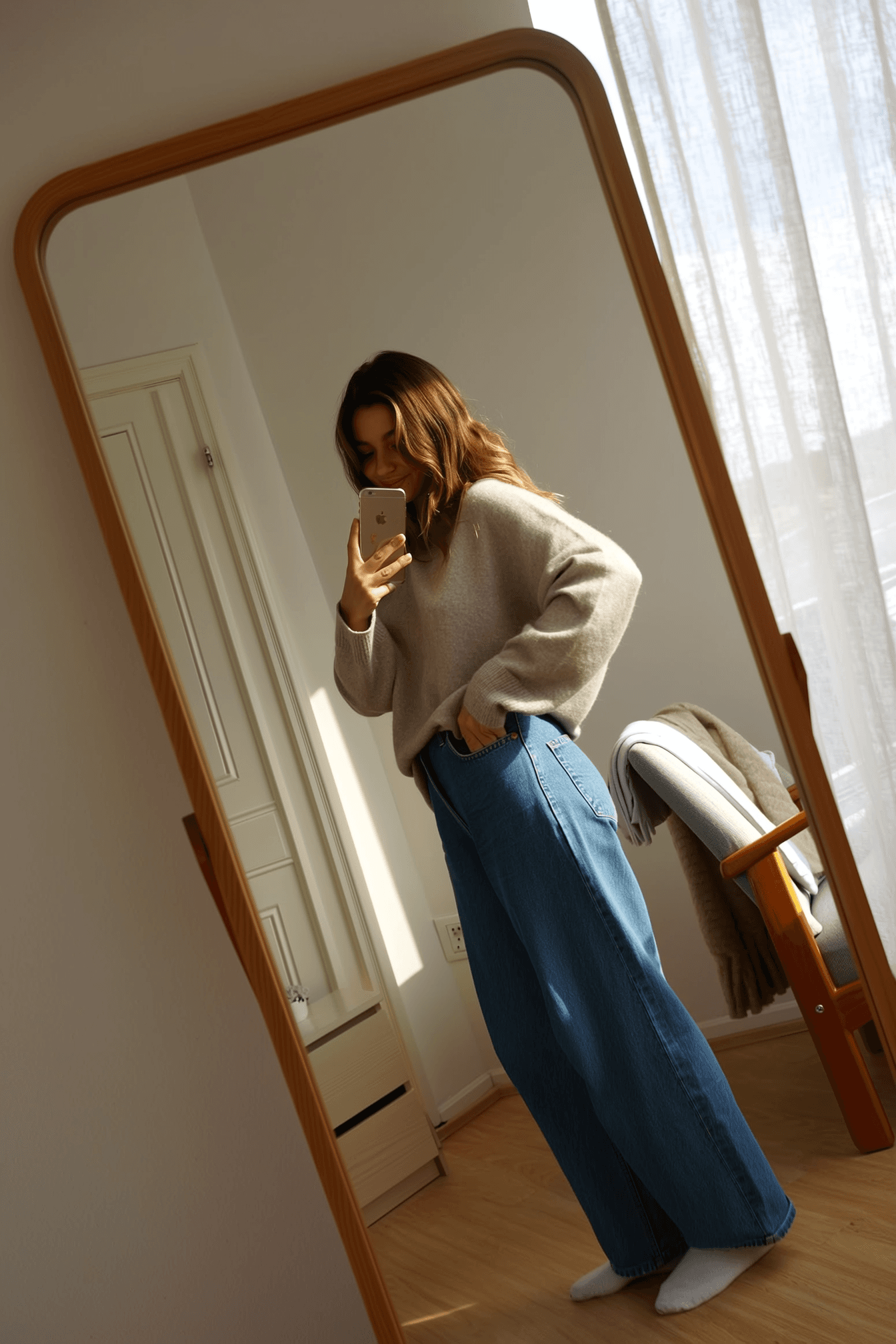 Casual Girl Bedroom Mirror Aesthetic | Cozy & Chic Style